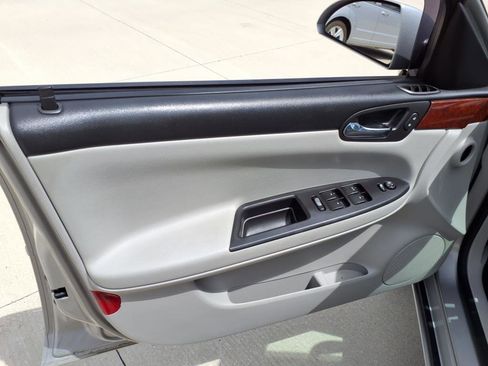 Used 2008 Chevrolet Impala SS w/ Convenience Package image 20