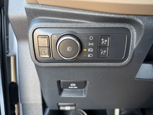 Used 2022 Ford Bronco Wildtrak image 33