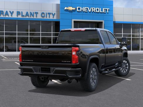 New 2026 Chevrolet Silverado 2500 Custom w/ Custom Value Package AWD/4WD image 4