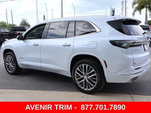 New 2026 Buick Enclave Avenir w/ Super Cruise Package FWD image 6