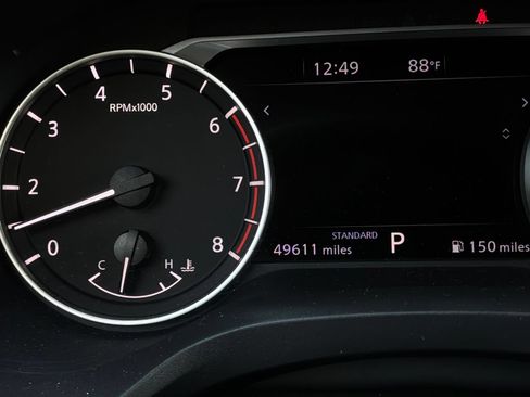 Used 2025 Nissan Rogue SV FWD image 41