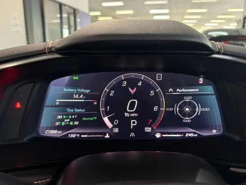 Used 2020 Chevrolet Corvette Stingray Preferred Cpe w/ 2LT Preferred Equipment Group RWD image 14