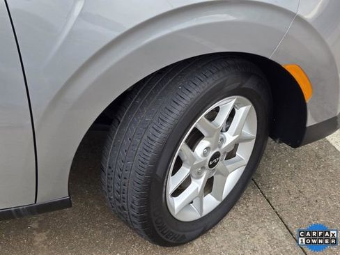 Certified 2025 Kia Soul S image 6
