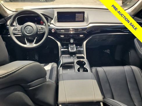 Certified 2024 Acura MDX SH-AWD w/ Technology Package image 10