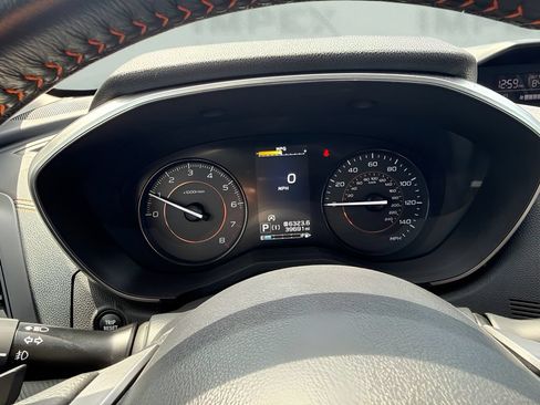 Used 2023 Subaru Crosstrek 2.0i Premium AWD/4WD image 14