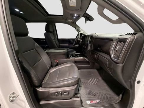 Used 2019 Chevrolet Silverado 1500 LTZ w/ LTZ Premium Package AWD/4WD image 24