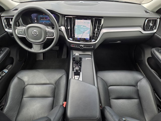 Used 2024 Volvo S60 B5 Core FWD image 18