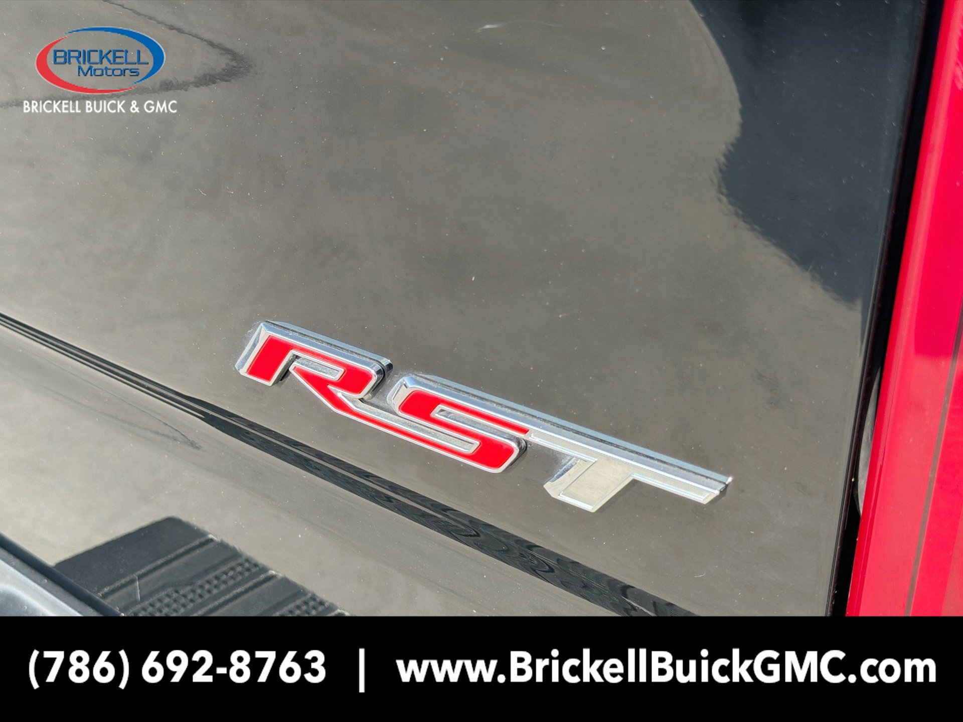 Used 2024 Chevrolet Silverado 1500 RST RWD image 13