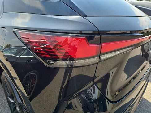 Used 2024 Lexus RX 500h F Sport w/ Convenience Package image 36