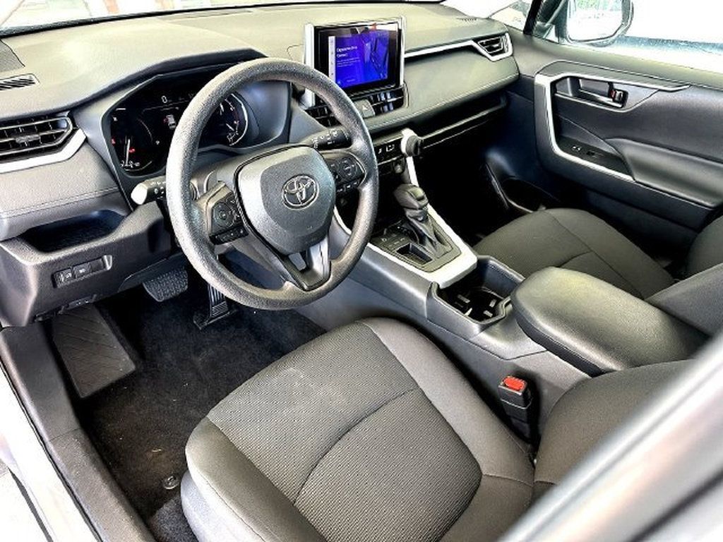 Certified 2025 Toyota RAV4 LE FWD image 13