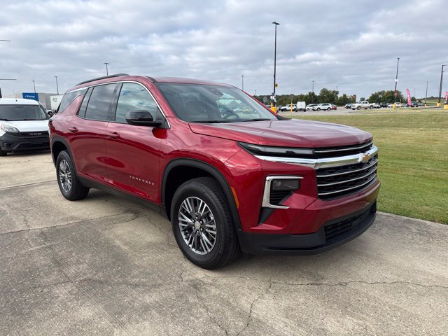 Used 2026 Chevrolet Traverse LT FWD image 5