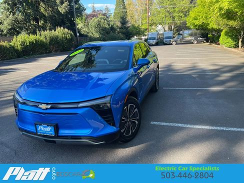 Used 2024 Chevrolet Blazer EV LT AWD/4WD image 2