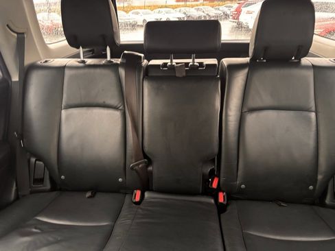 Used 2013 Toyota 4Runner Limited image 17