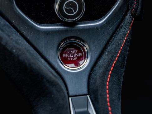 Used 2024 McLaren 750S Spider RWD image 51