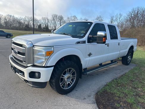 Used 2016 Ford F350 Platinum image 5
