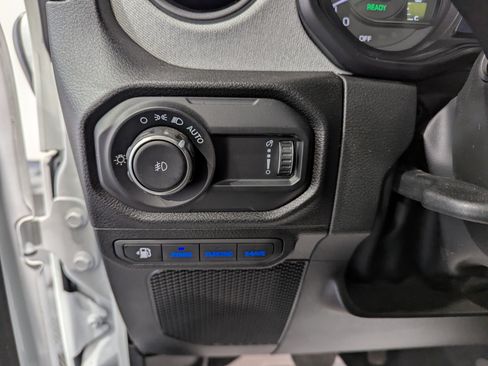 Used 2025 Jeep Wrangler Unlimited Sport S 4xe image 15