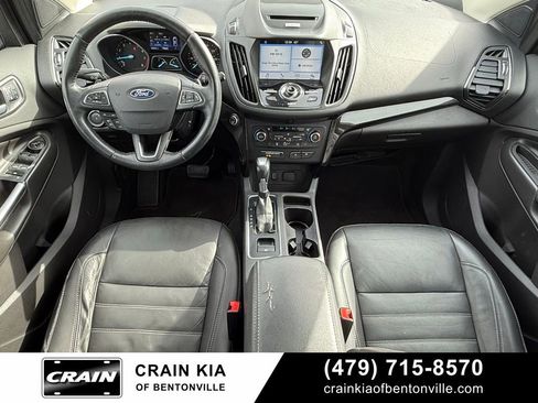 Used 2017 Ford Escape Titanium image 28