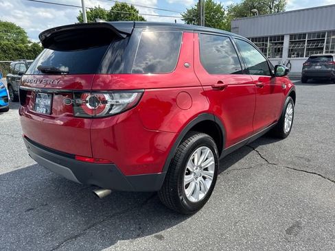 Used 2017 Land Rover Discovery Sport SE AWD/4WD image 5