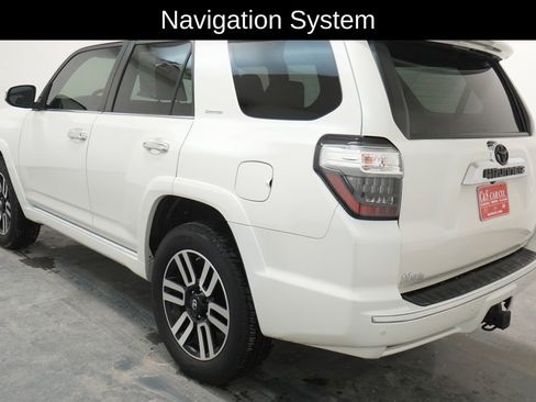 Used 2015 Toyota 4Runner Limited image 6