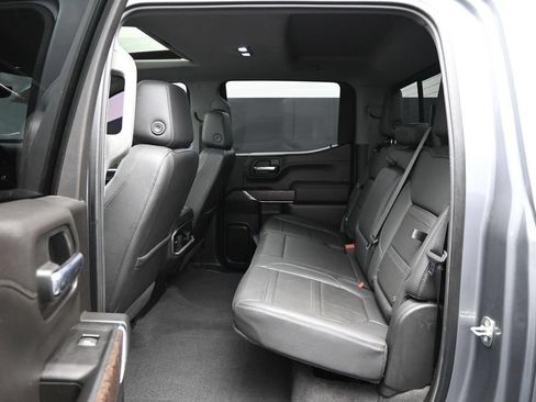 Used 2022 GMC Sierra 1500 Denali w/ Denali Reserve Package AWD/4WD image 25