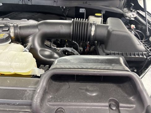 Used 2023 Ford F150 Lariat w/ Equipment Group 502A High image 31