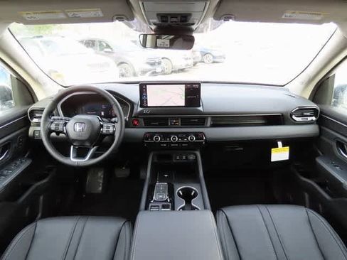 New 2026 Honda Pilot Touring image 21