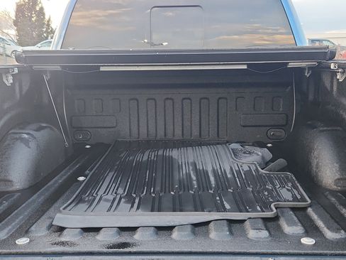 Used 2019 Ford F150 Raptor w/ Equipment Group 802A Luxury image 35