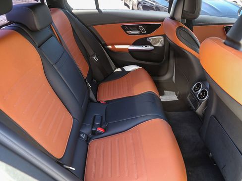 Used 2023 Mercedes-Benz C 300 Sedan image 16
