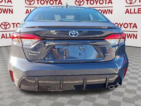 Used 2025 Toyota Corolla SE AWD/4WD image 7