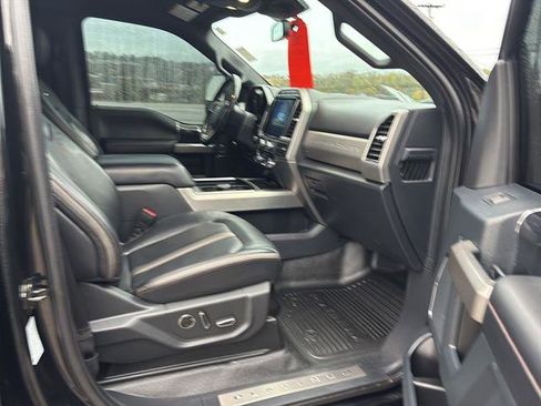 Certified 2022 Ford F350 Platinum image 20