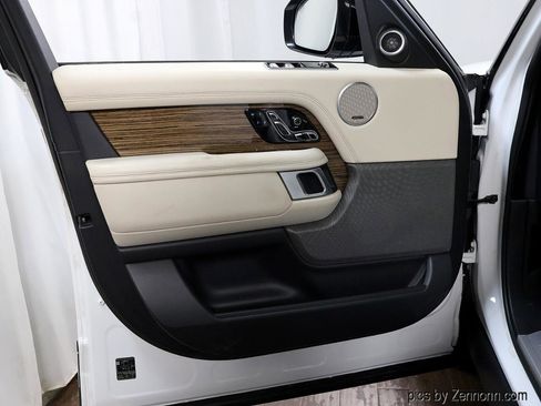 Used 2019 Land Rover Range Rover HSE image 27