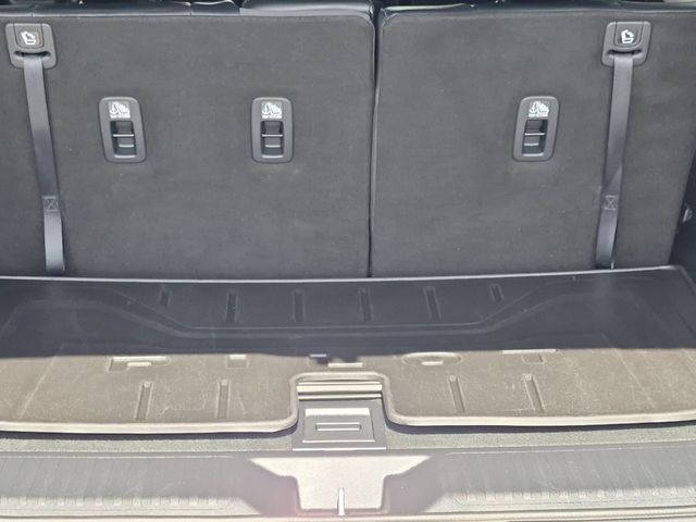 Used 2024 Honda Pilot Touring image 7