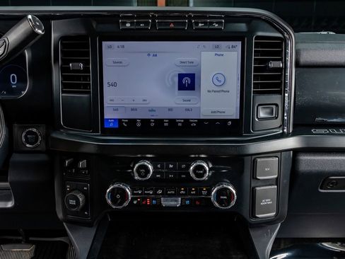 Used 2024 Ford F350 Lariat w/ Chrome Package image 24