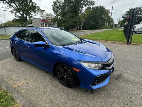 Used 2018 Honda Civic EX image 3