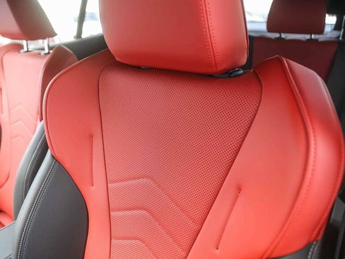 Used 2025 BMW X2 xDrive28i w/ Premium Package image 20