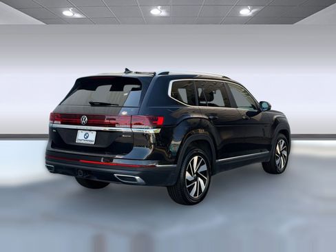 Used 2025 Volkswagen Atlas SEL AWD/4WD image 9