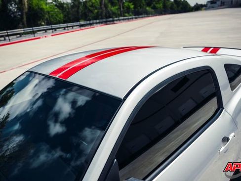 Used 2012 Ford Mustang Shelby GT500 w/ SVT Performance Pkg image 26