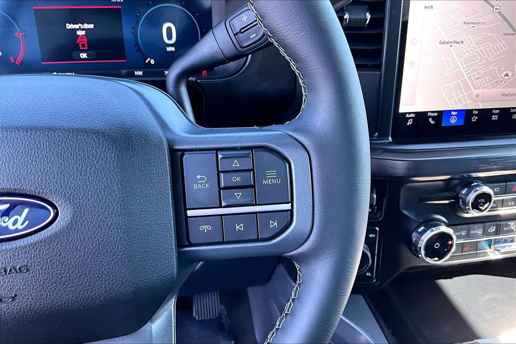 Used 2027 Ford F450 Lariat AWD/4WD image 14