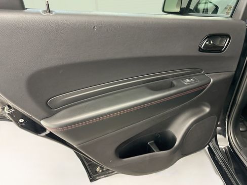 Used 2024 Dodge Durango GT image 27