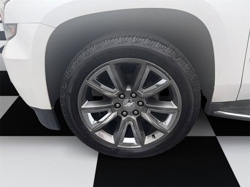 Used 2019 Chevrolet Tahoe Premier image 14