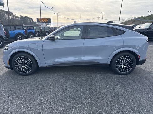 New 2025 Ford Mustang Mach-E Premium image 4
