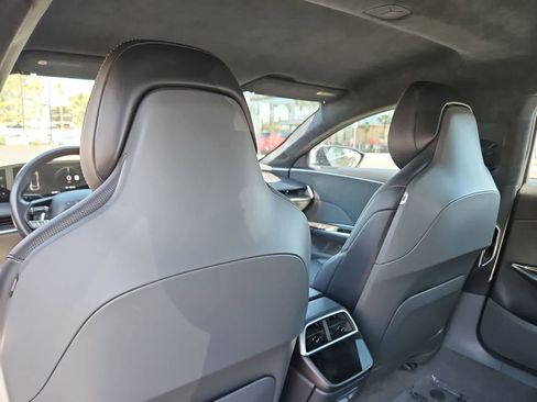 Used 2024 Lucid Air Touring AWD/4WD image 16