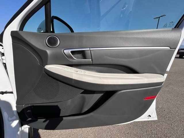 New 2024 Hyundai Sonata SEL FWD image 19