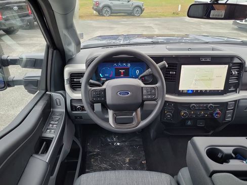 New 2026 Ford F250 XLT w/ XLT Premium Package AWD/4WD image 23