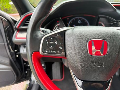 Used 2019 Honda Civic Type R image 16