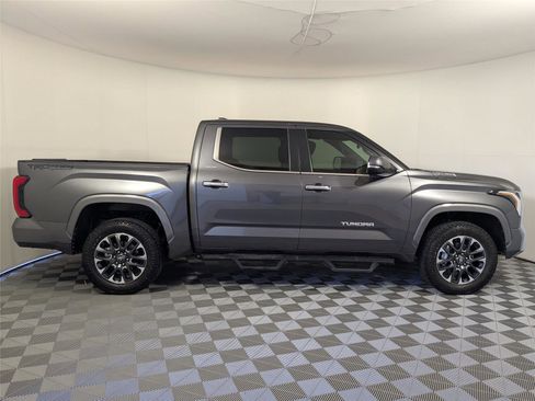 Used 2025 Toyota Tundra Limited image 4