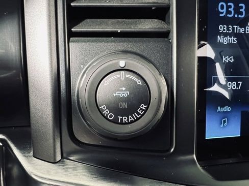 Used 2022 Ford F150 Lariat w/ Max Trailer Tow Package image 25