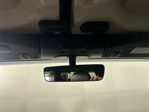 Used 2022 Jeep Wrangler Unlimited Sahara w/ Dual Top Group image 24