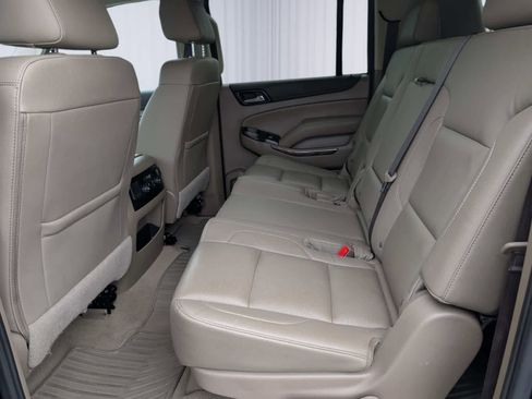 Used 2020 GMC Yukon XL SLT image 15
