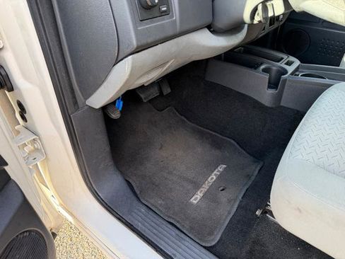 Used 2009 Dodge Dakota Big Horn w/ Extra Security Group RWD image 20
